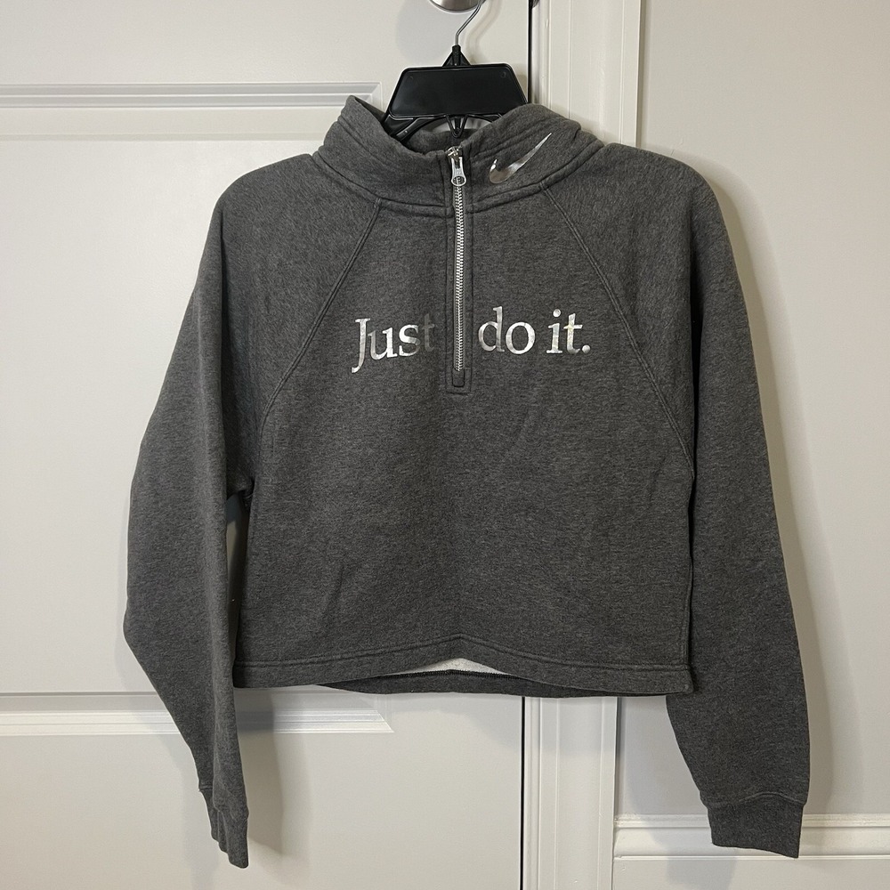 Nike Mock Neck 1/4 Zip Sweater Women XS‎ Gray Silver Crop Sweatshirt Swoosh